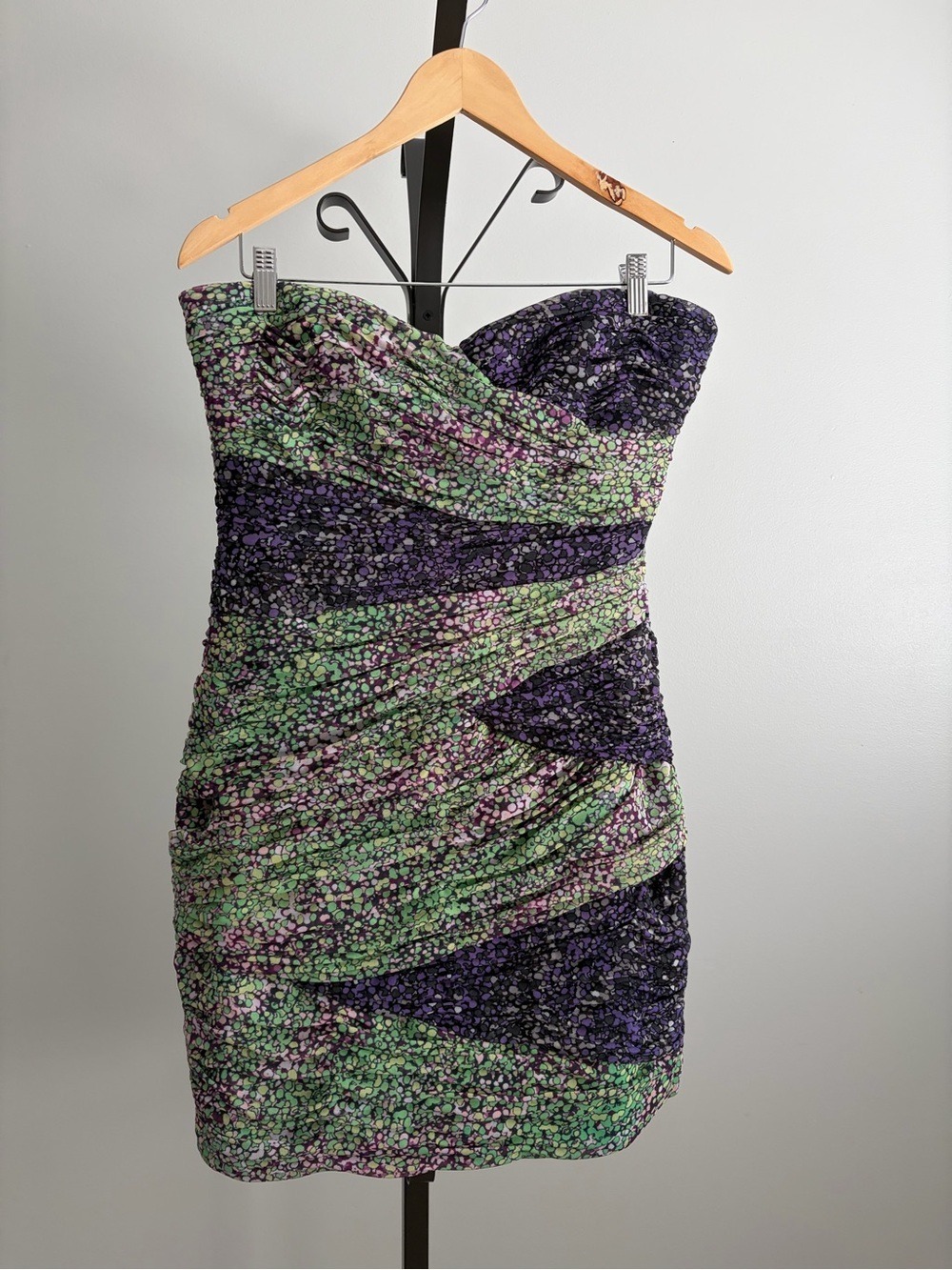 BCBGMAXAZRIA Strapless Ruched Mini Dress in Purple & Green, Size 12.